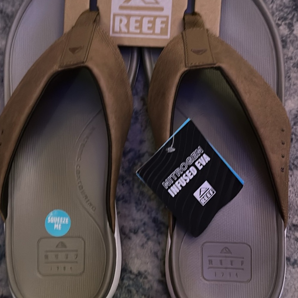 Reef Brown and Gray Sandals